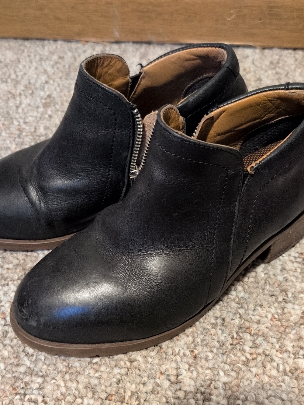 Xena Ankle Boots Women’s US 7 Gravity Steel Toe Slip Resistant Black Leather